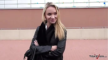 Stupid blonde easy convinced to stick into van and spread legs for big cock